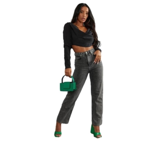 PrettyLittleThing Denim - NWT Pretty Little Thing High Waisted Distressed Straight Leg Jeans